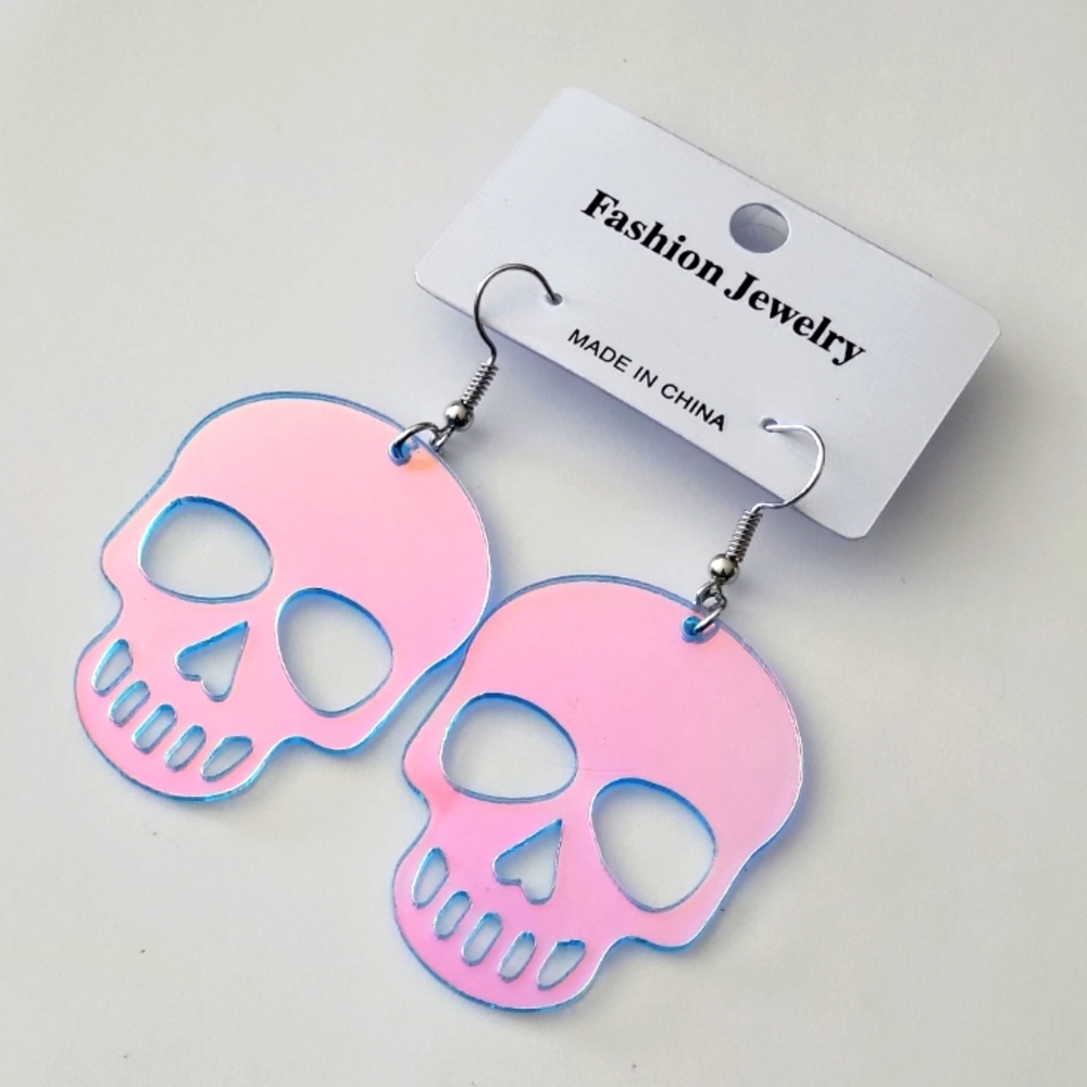 Skull Earrings - Picture 1 of 1